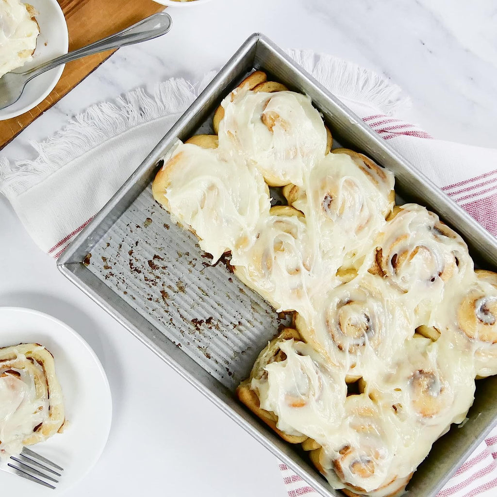 USA Pan Bakeware Rectangular Cake Baking Pan, 9 X 13 Inch, Nonstick & Quick Release Coating, Aluminized Steel