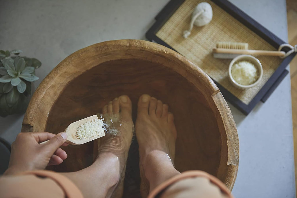Kneipp Vitalisierendes Pflege-Fußbad - Fußbadekristalle - Auch Für Sensible Haut - Rezeptur Mit 20% Urea - 600 G